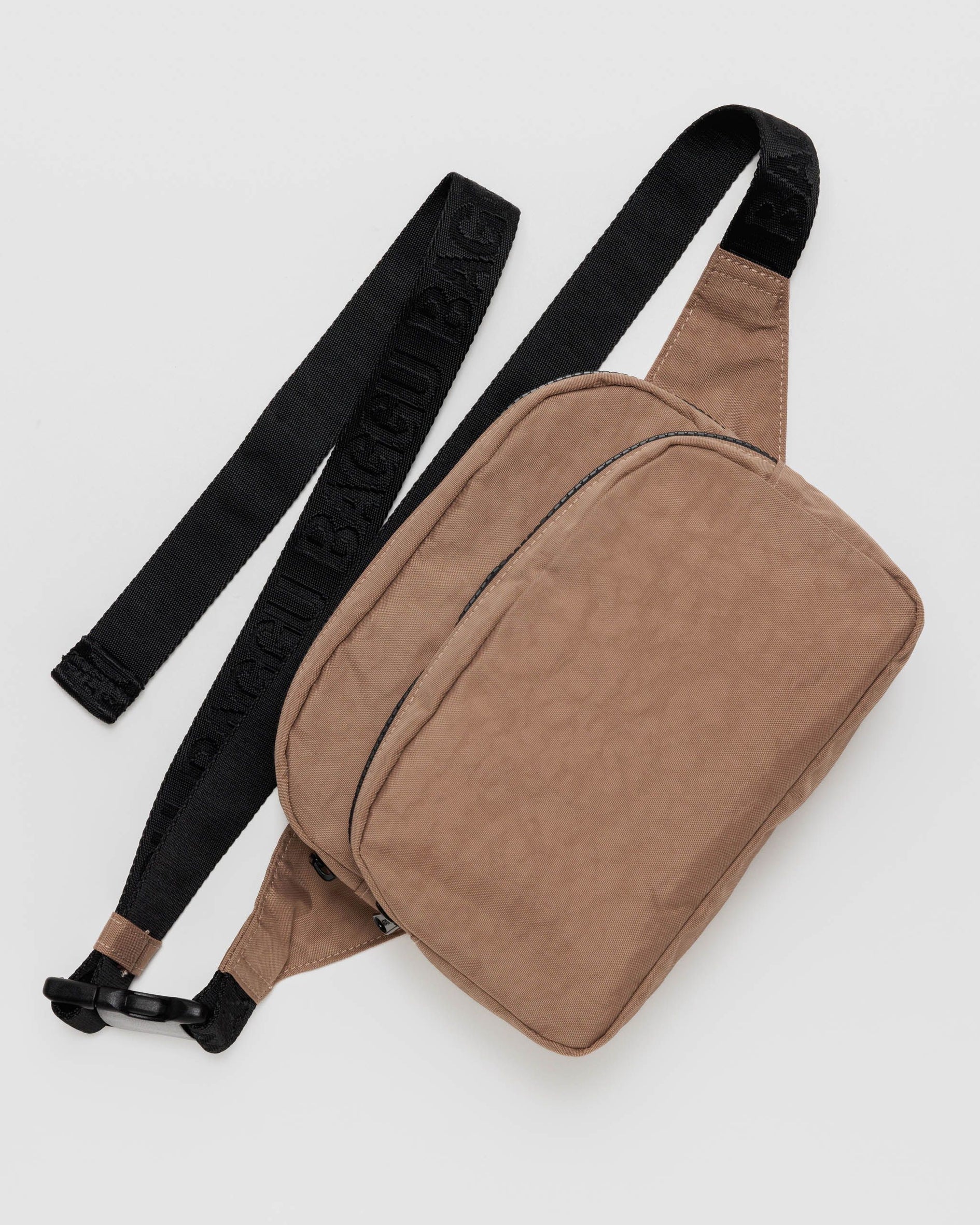 ★ Baggu ★ Fanny Pack Cocoa ショルダーバッグ FANNY PACK | COCOA - BAGGU – Findings Market