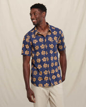 Load image into Gallery viewer, FLETCH SS SHIRT | TRUE NAVY BLOCK PRINT - TOAD &amp; CO.
