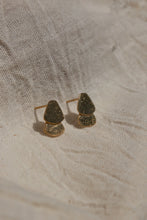 Load image into Gallery viewer, PAMOZA EARRINGS - YEWO
