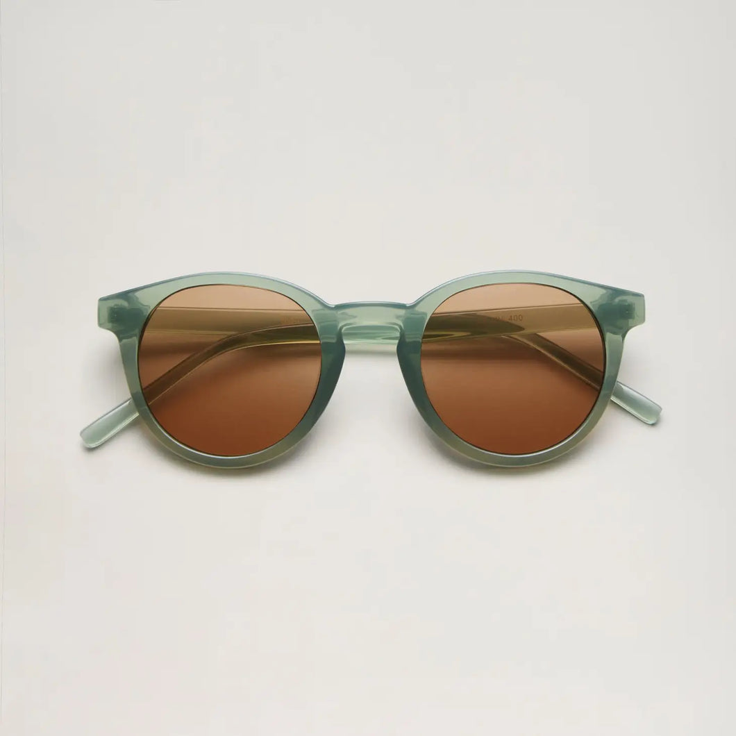 RECYCLED PLASTIC SUNNIES | CLASSIC SHAPE - OLIVE