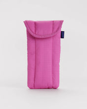 Load image into Gallery viewer, PUFFY GLASSES SLEEVE | EXTRA PINK - BAGGU

