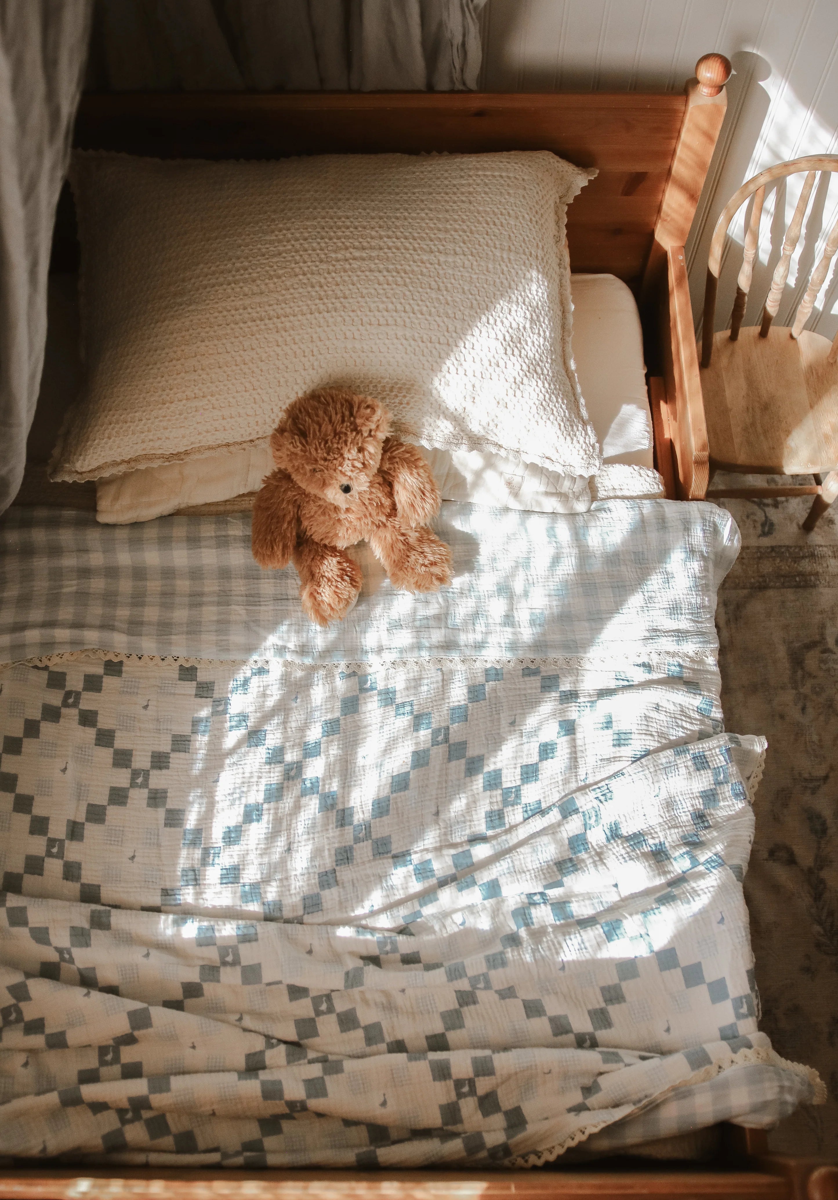 Big Kid Blanket- Grandma's Goose Quilt - Thumbnail 2