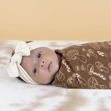 Load image into Gallery viewer, Mushroom | Muslin Swaddle - BRIXTON PHOENIX
