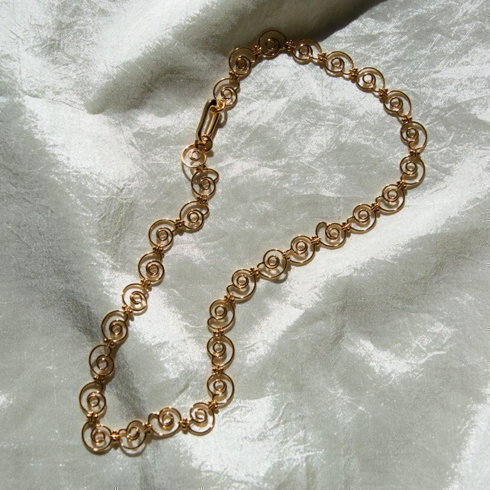 Gold Shell Necklace - Nautilus Spiral Chain - DEA DIA