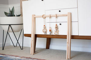 PLAY GYM STAND - LITTLE CHEW