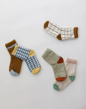 Load image into Gallery viewer, MY BEST FRIEND SOCKS | CAMEL
