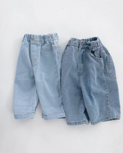 Load image into Gallery viewer, MOM JEANS | BLUE
