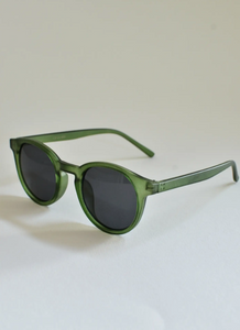 RECYCLED PLASTIC SUNNIES | CLASSIC SHAPE - GREEN